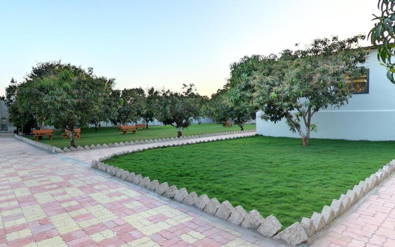 Anantam Resort Sasan Gir Luaran gambar