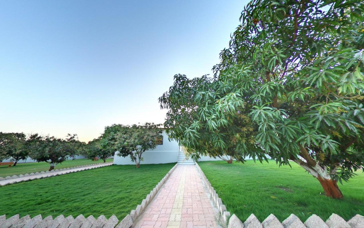 Anantam Resort Sasan Gir Luaran gambar